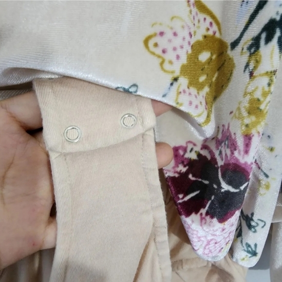 EUC🔹️XS Velvet Slouchy Babe Bodysuit in Neutral Combo - Picture 7 of 10